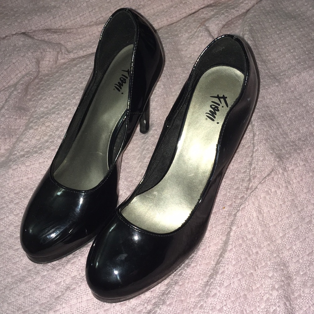 Black dress heels from payless.